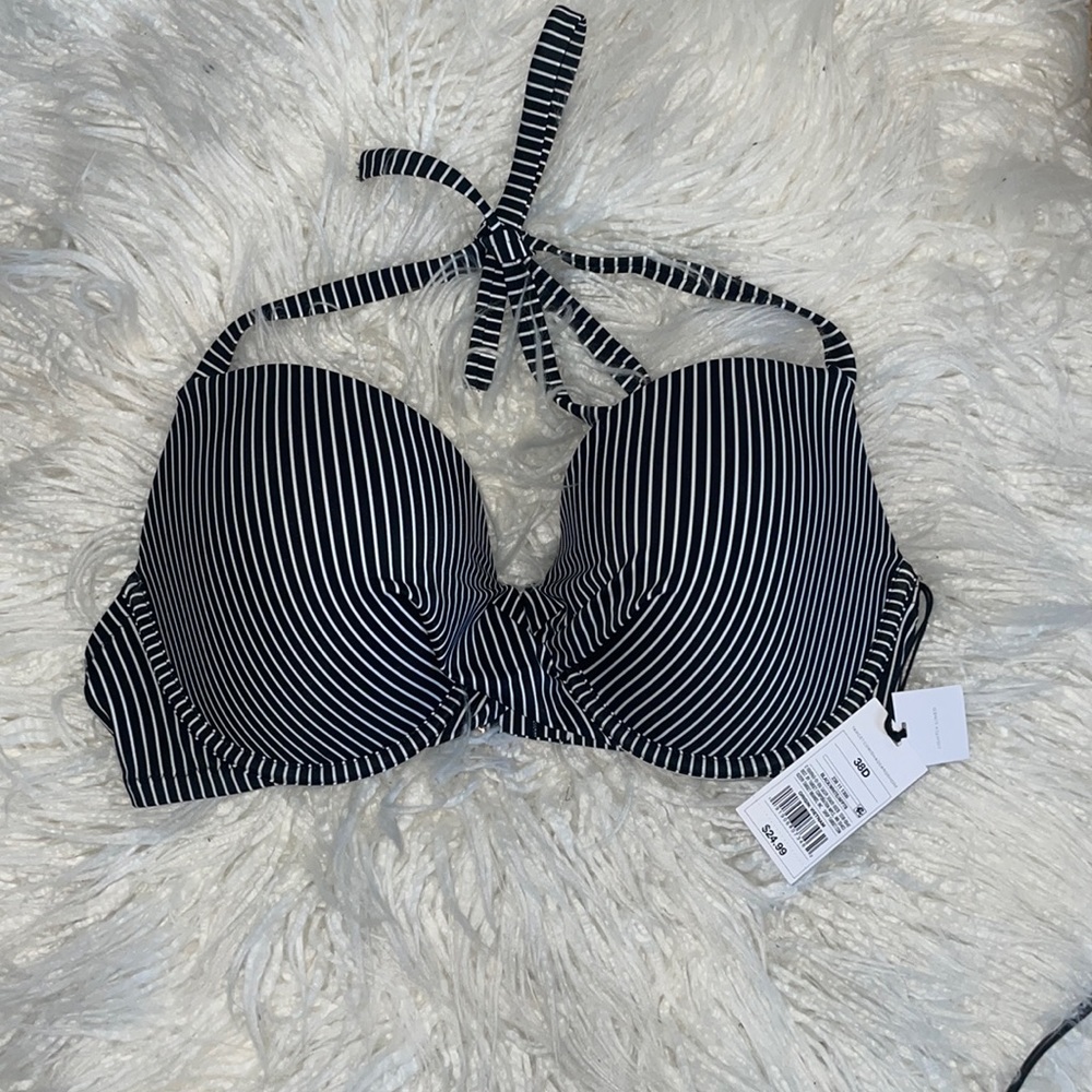 Black & white stripped bikini top